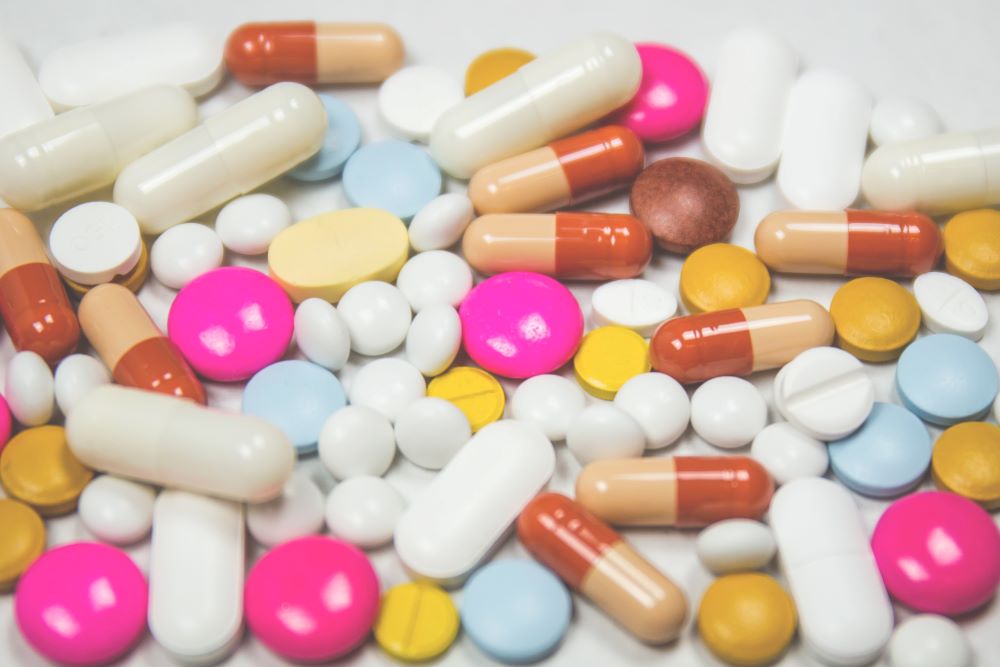 why prescription drug errors happen